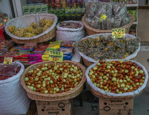 Quels critères pour sélectionner une bouilloire électrique avec affichage LED pour un contrôle visuel?