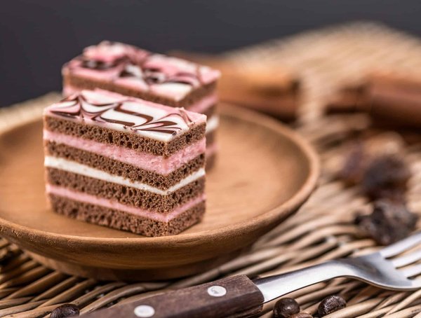 Comment faire des gâteaux aux légumes sucrés sans sucre raffiné pour un goûter sain?