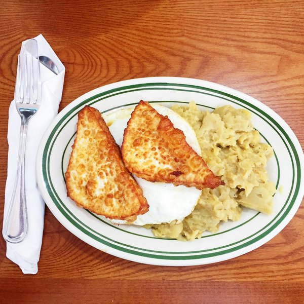 Quels sont les ingrédients pour une mousse de mangue légère et fruitée?