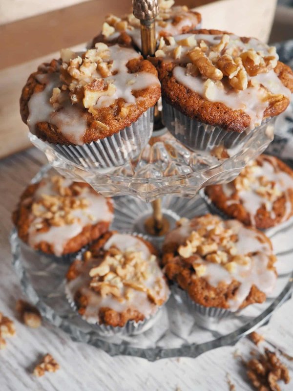 Comment installer une étagère à épices murale pour un accès rapide et pratique?